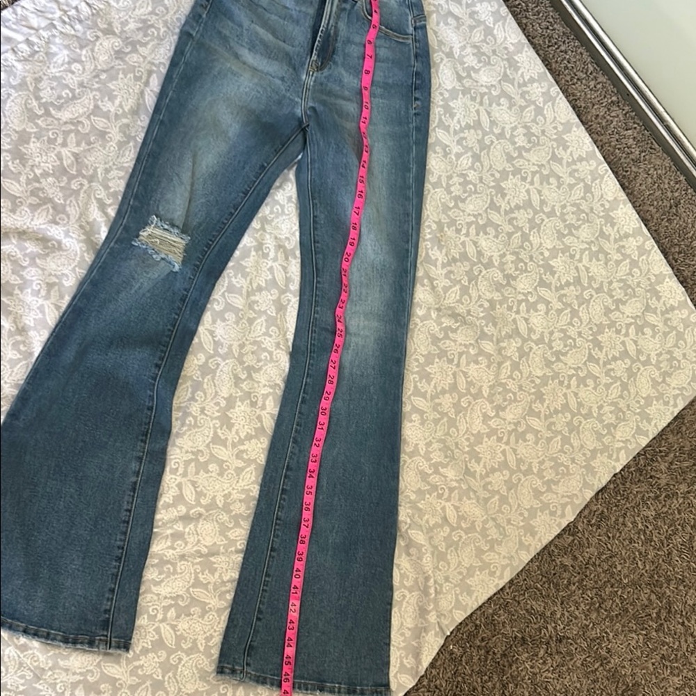 Trendy Blue Flare Jeans - Picture 10 of 12